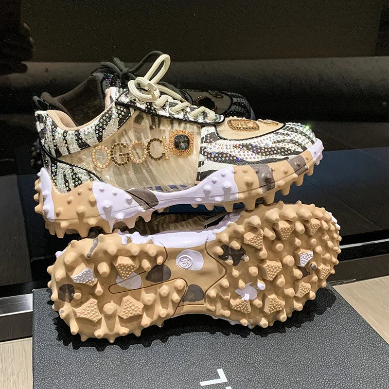 2025 Spring New European Style Mesh Printed Sports Shoes for Women Fashionable Sneakers Design for Girls Foreign Trade
