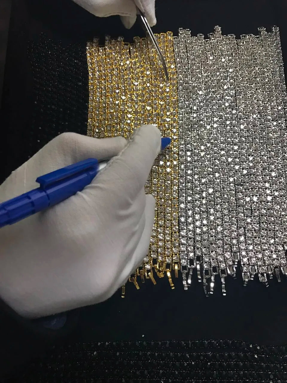 Hip Hop Women Bling Luxury Wrist Watch Full Iced Out Quartz Female Watch Smaller Size Bling Watches