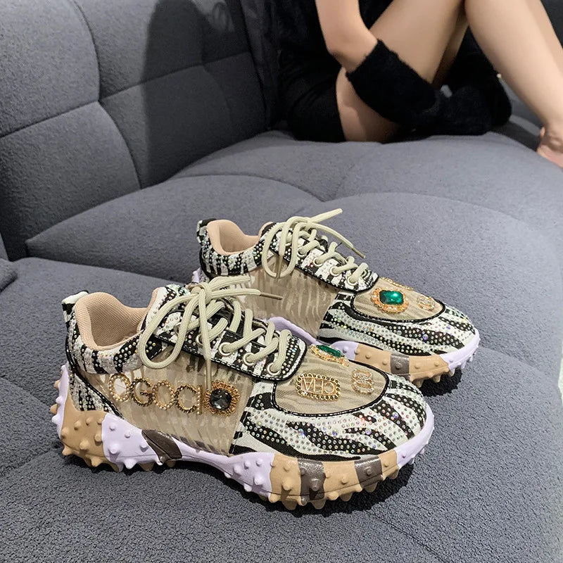 2025 Spring New European Style Mesh Printed Sports Shoes for Women Fashionable Sneakers Design for Girls Foreign Trade