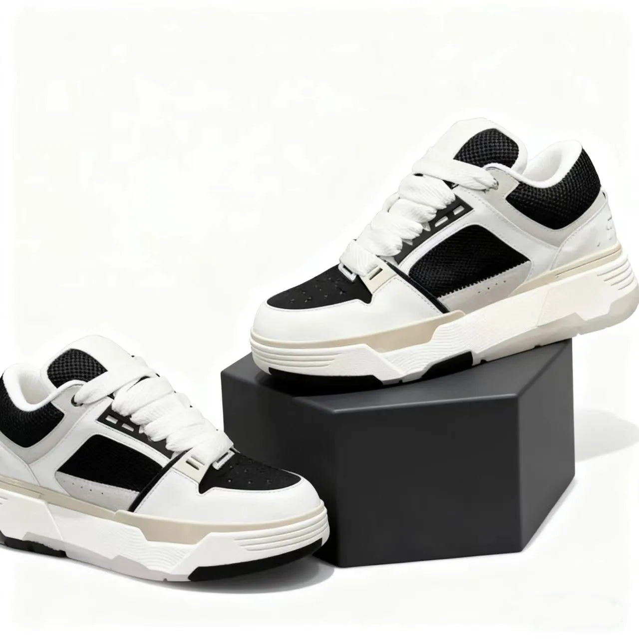 2025 Top Quality New Designer Shoes Black White Men Fashion Casual Shoes Sneakers for Men Amiry Shoes Men