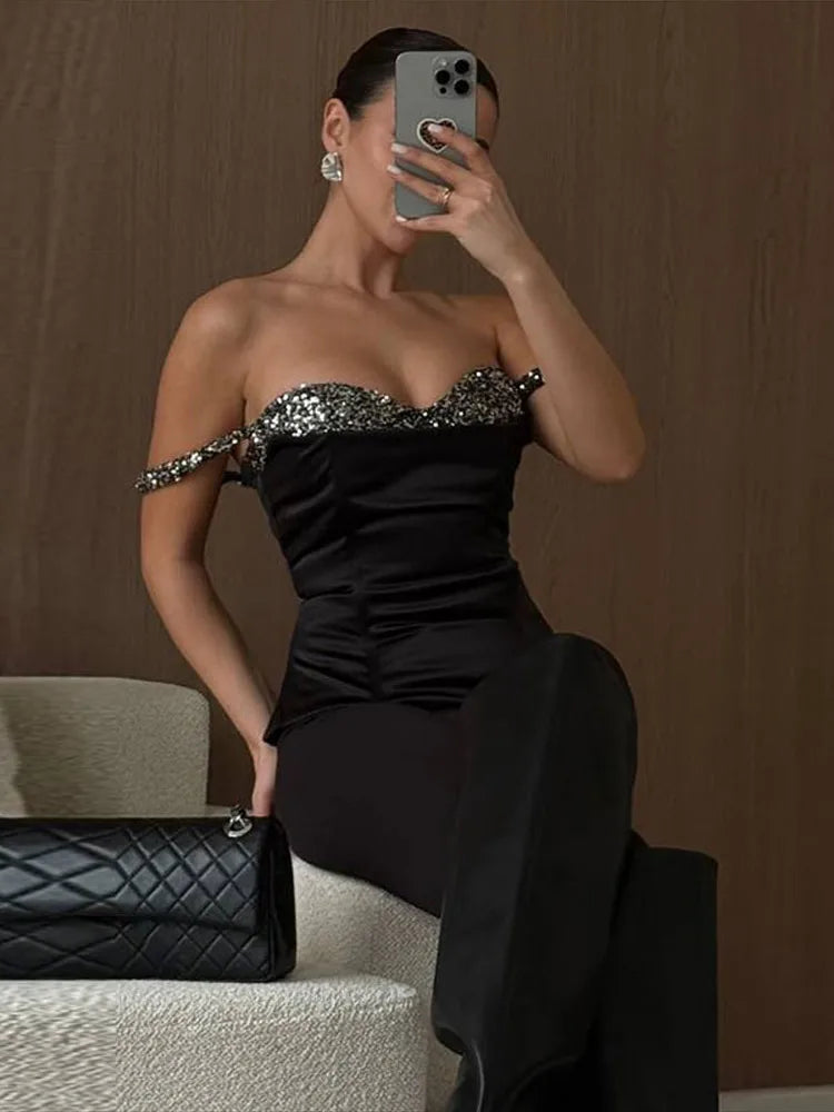 Women Solid Deep-V Satin Camisole Corset Top Elegant Double-Strap Fitted Cropped Back-Tie 2025 Chic Versatile Date Lady Tops