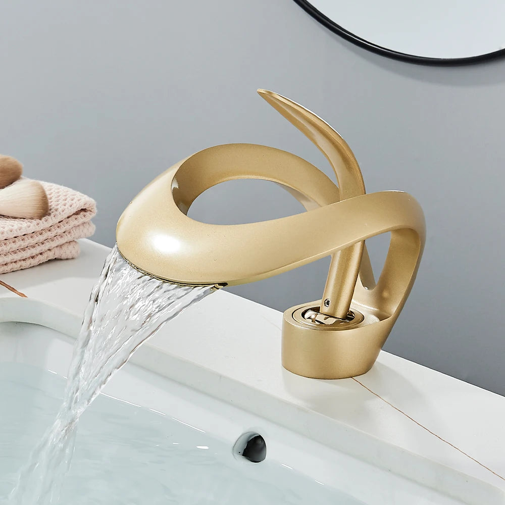 Matte Black Bathroom Basin Faucet Brass Single Handle Waterfall Mixer Tap Modern Style Hot Cold Water Sink Mixer Crane