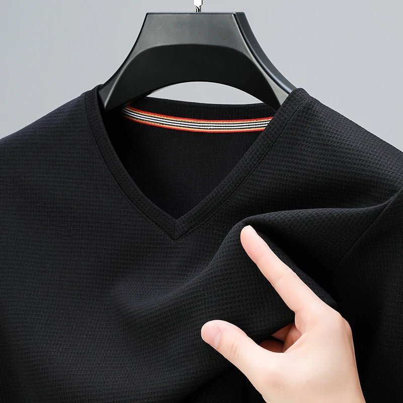 2024 Men's Waffle V Neck Short Sleeve T-Shirt Summer Comfortable Breathable Fashion Top in Solid Colors