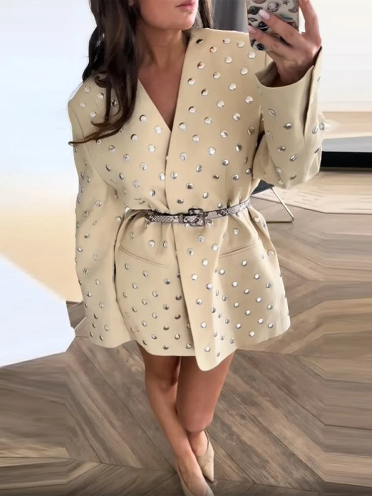 Rivet Fashion V-neck Balzer Coat Women Shoulder Pads Loose Fake Pocket Long Sleeve Jacket 2025 Spring Street Party Commute Tops