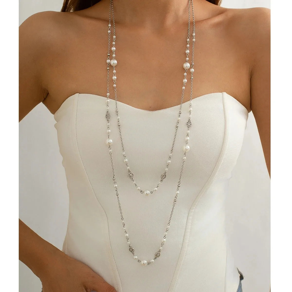 Retro Alien Irregular Baroque Pearl Pendant Necklace for Women Vintage Green Black Crystal Bead Long Necklace Neck Chain Jewelry