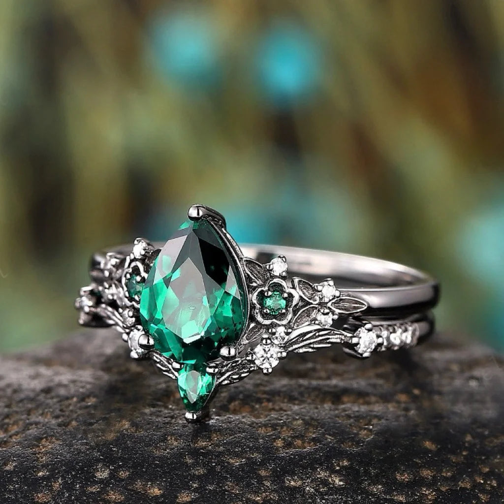 Luxury Gun Black Cubic Zircon Ring Creative Vine Ring Classic Wedding New Dazzling Ladies Accessories Jewelry
