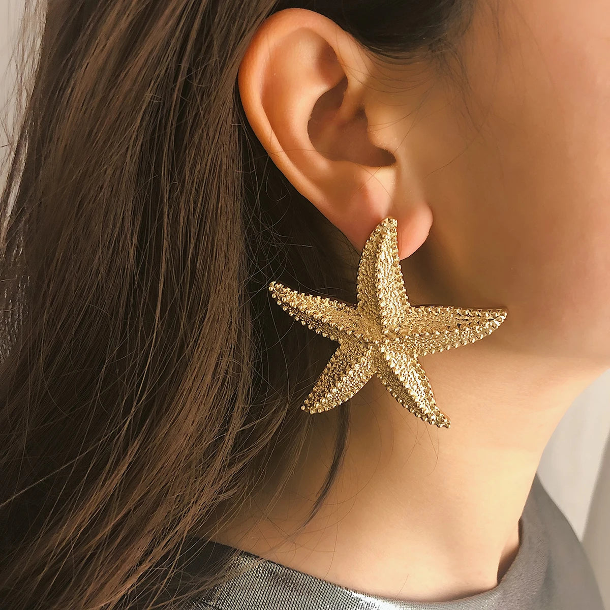 Exaggerated Boho Large Metal Starfish Stud Earrings for Women Ladies Trendy Summer Gold Color Earrings 2023 Fashion Jewelry New