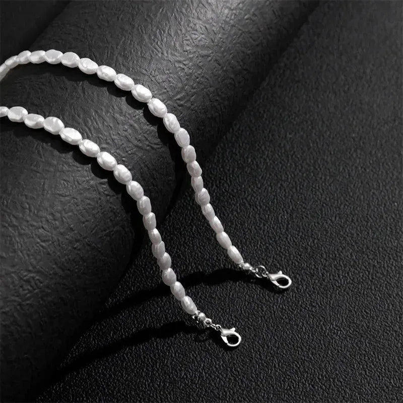 Retro Alien Irregular Baroque Pearl Pendant Necklace for Women Vintage Green Black Crystal Bead Long Necklace Neck Chain Jewelry