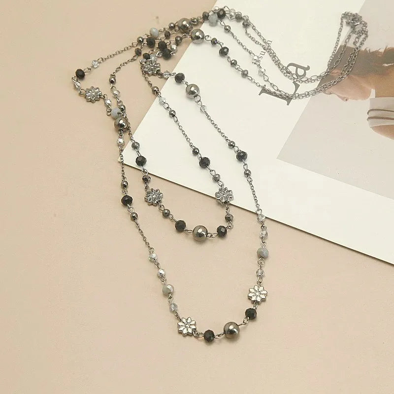 Retro Alien Irregular Baroque Pearl Pendant Necklace for Women Vintage Green Black Crystal Bead Long Necklace Neck Chain Jewelry