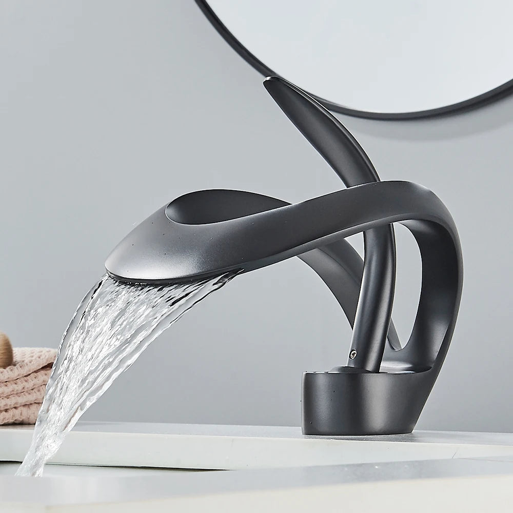 Matte Black Bathroom Basin Faucet Brass Single Handle Waterfall Mixer Tap Modern Style Hot Cold Water Sink Mixer Crane