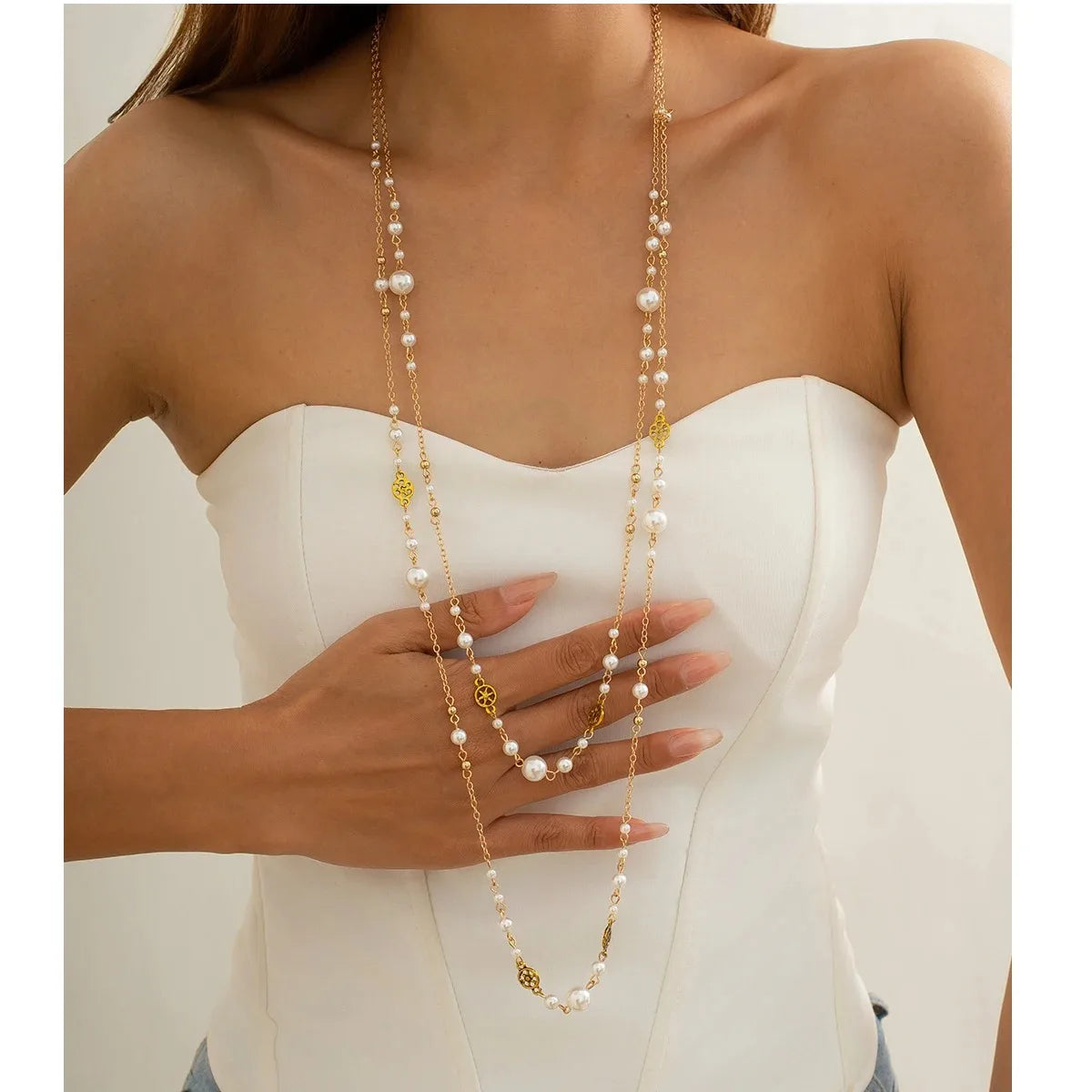Retro Alien Irregular Baroque Pearl Pendant Necklace for Women Vintage Green Black Crystal Bead Long Necklace Neck Chain Jewelry
