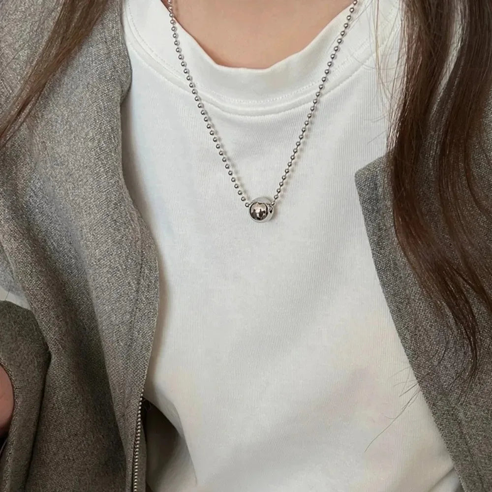 Retro Alien Irregular Baroque Pearl Pendant Necklace for Women Vintage Green Black Crystal Bead Long Necklace Neck Chain Jewelry