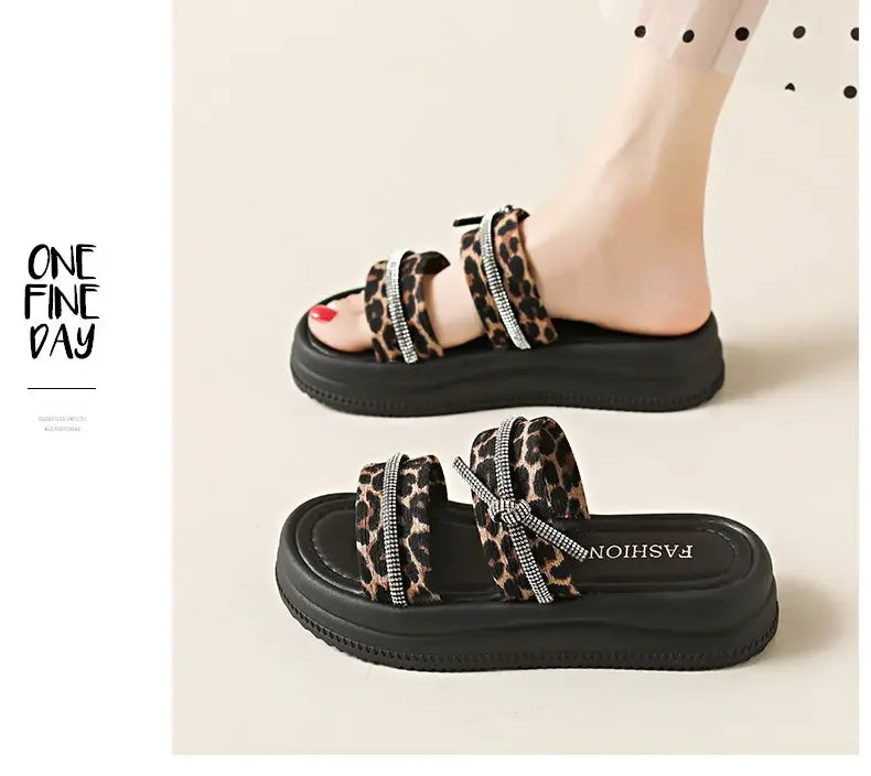 Ladies Summer Casual Flat Sandals Anti Slip Stable Sole Elegant Simple Design Daily Walking Student Footwear